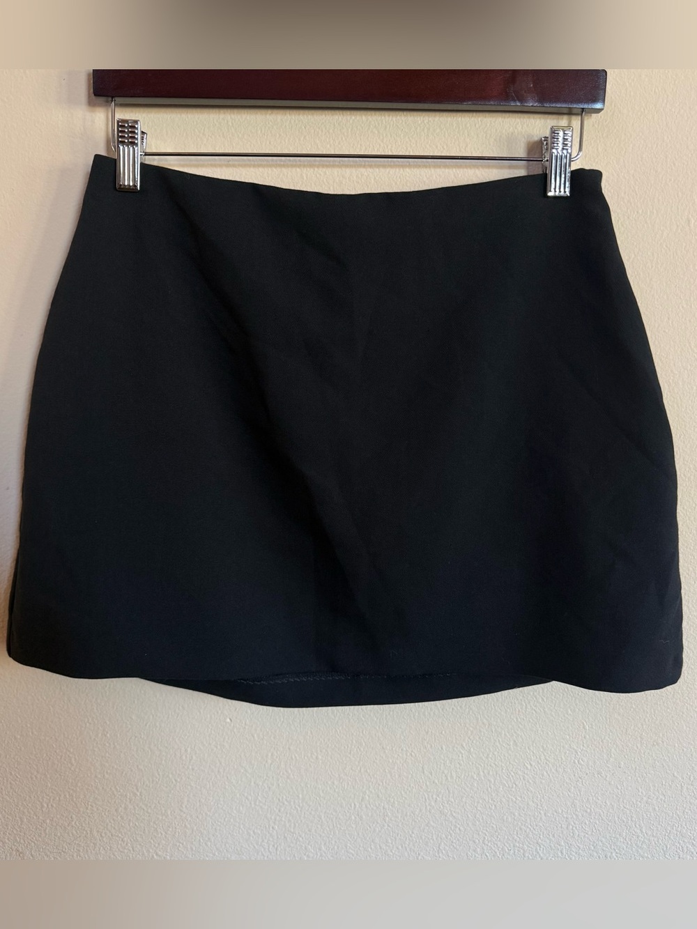 Abercrombie & Fitch Black Mini Skort